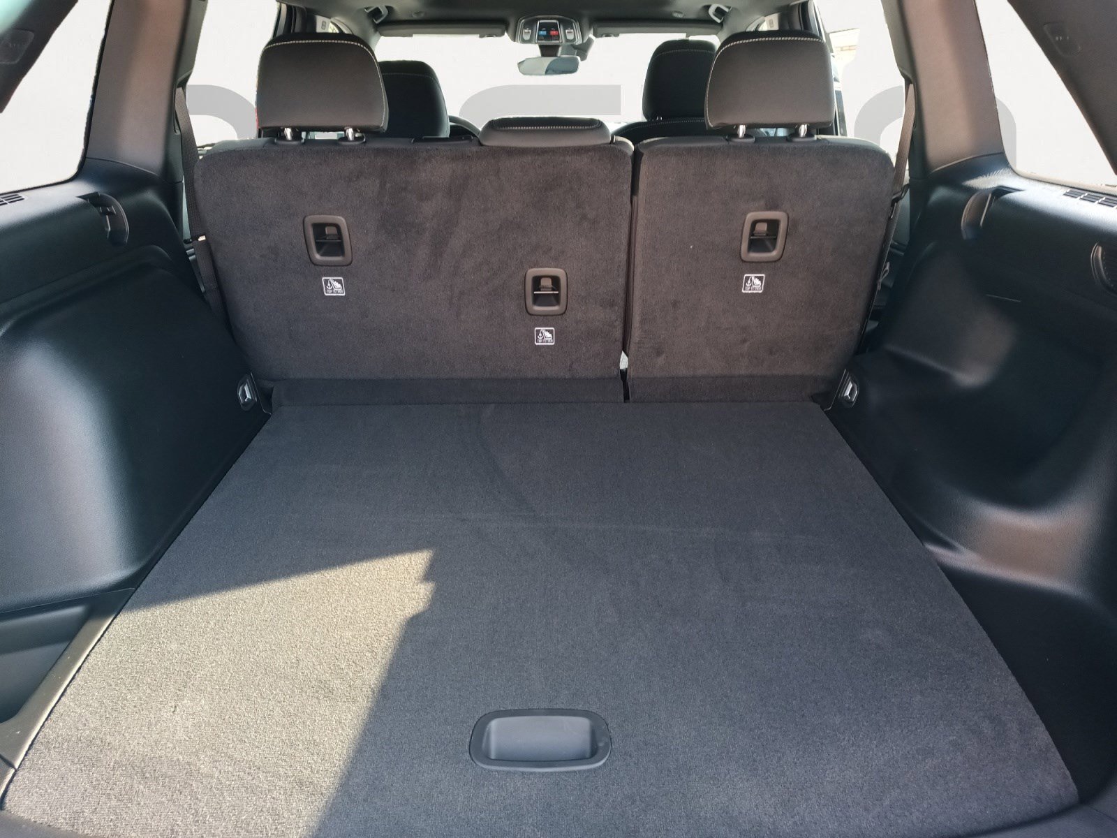 2025 Jeep Grand Cherokee Laredo X photo 12