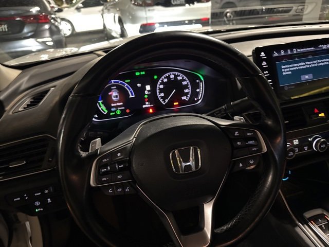 2022 Honda Accord Hybrid Touring photo 2