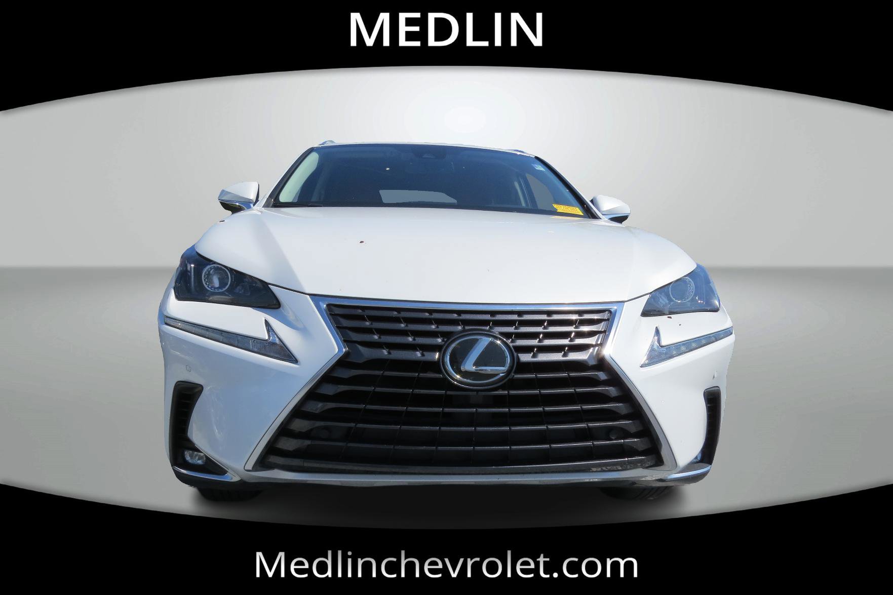 2021 Lexus NX 300 photo 3