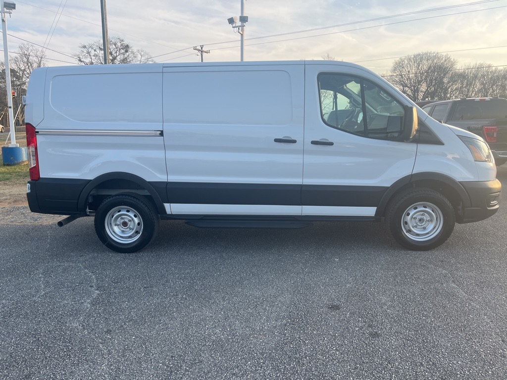 2024 Ford Transit Cargo Van photo 3