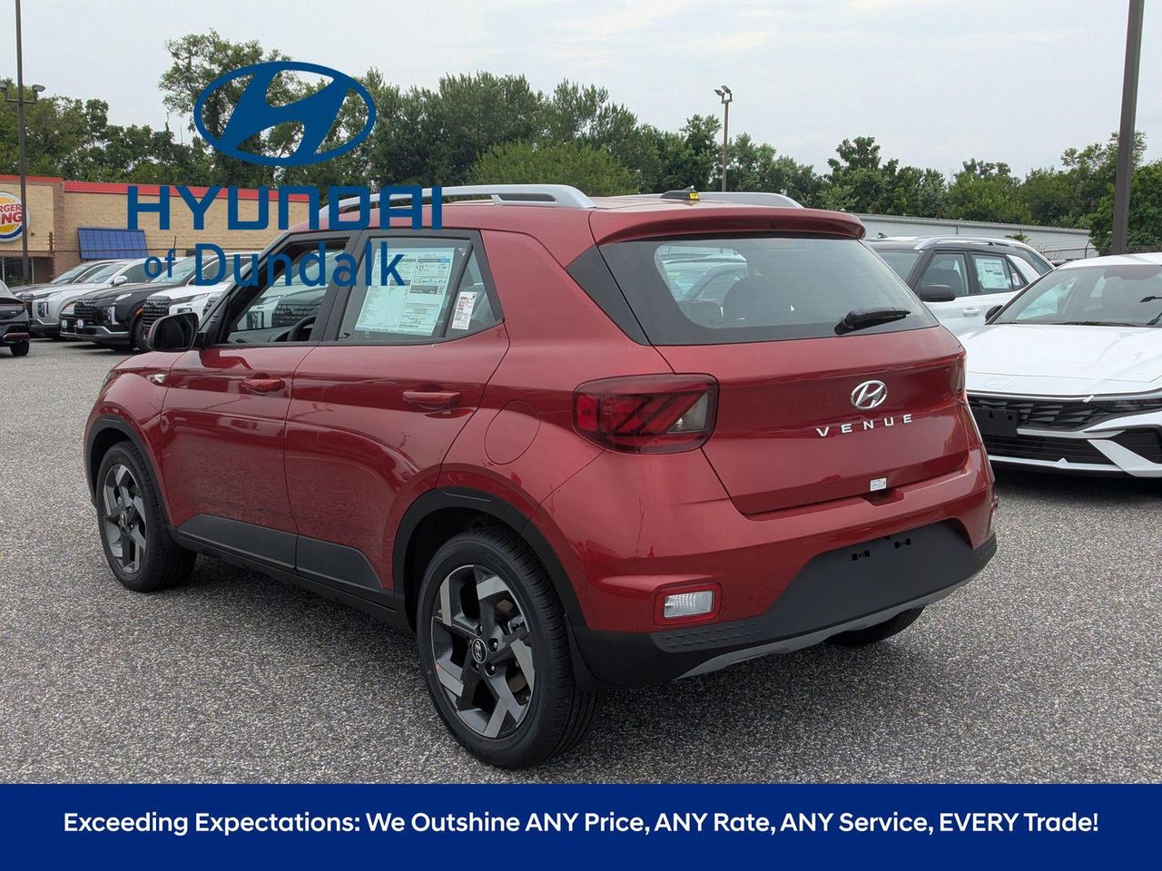 2025 Hyundai Venue Limited photo 4