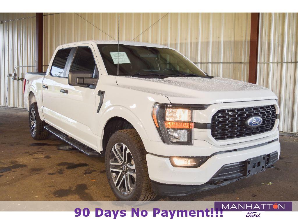2023 Ford F-150 XL's photo