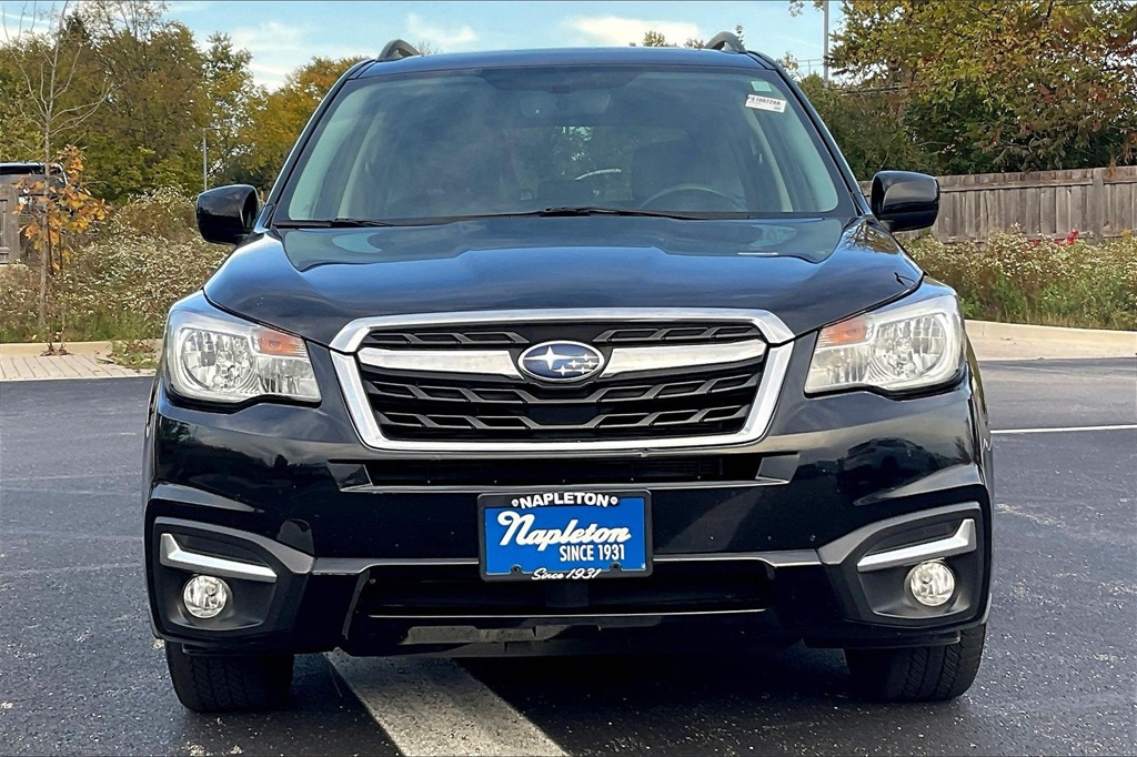 Used 2017 Subaru Forester Limited with VIN JF2SJAJC3HH427305 for sale in Palatine, IL