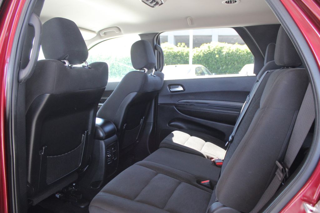 2022 Dodge Durango SXT photo 11
