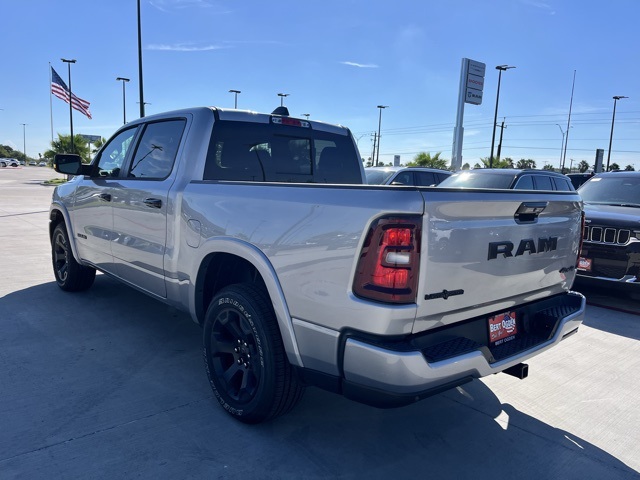 2025 Ram 1500 Big Horn Lone Star photo 3