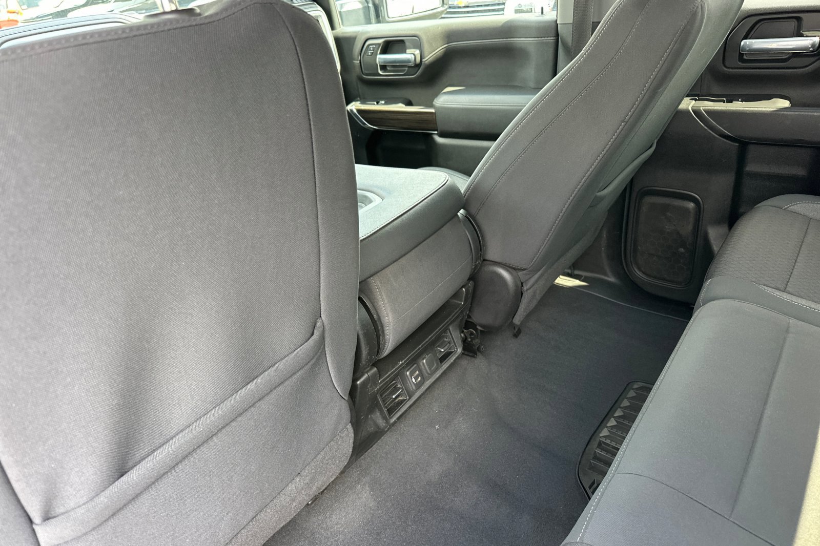 2020 Chevrolet Silverado 2500HD LT photo 11