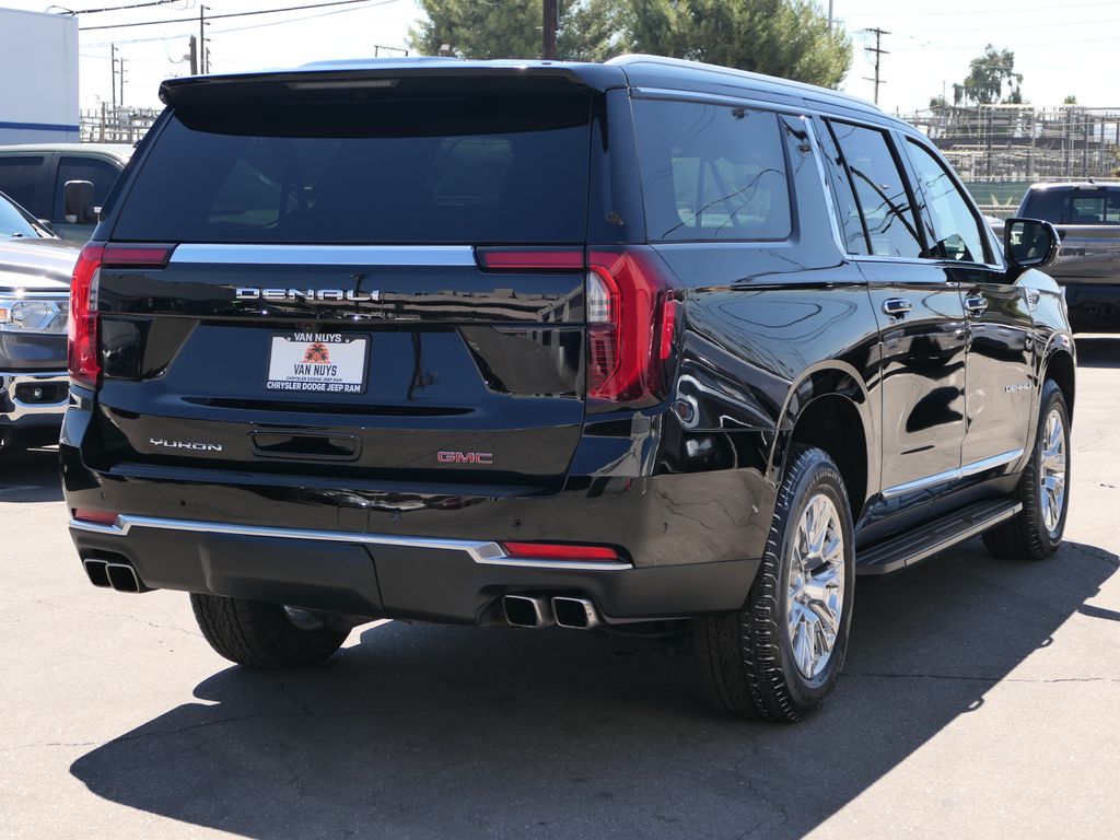 2025 Gmc Yukon XL Denali photo 3