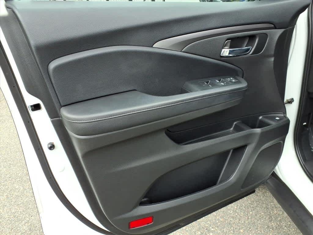 2022 Honda Pilot Sport photo 9