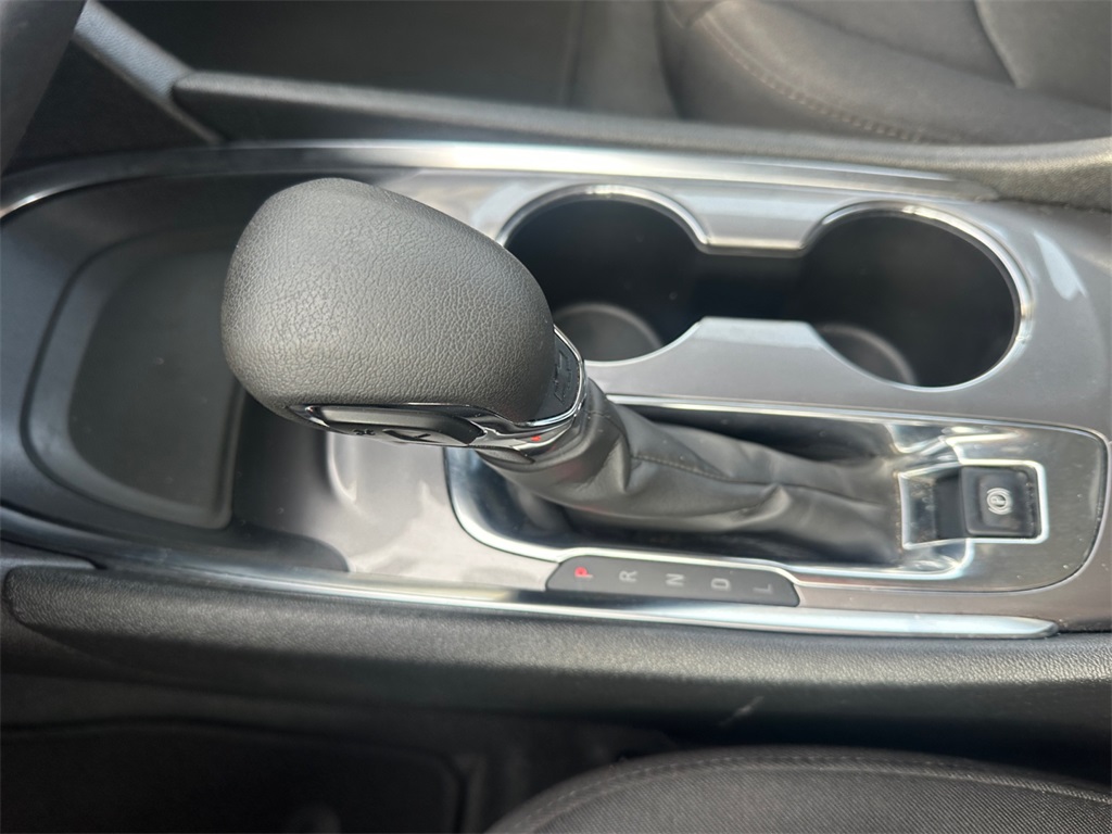 2024 Chevrolet Malibu 1LT photo 30