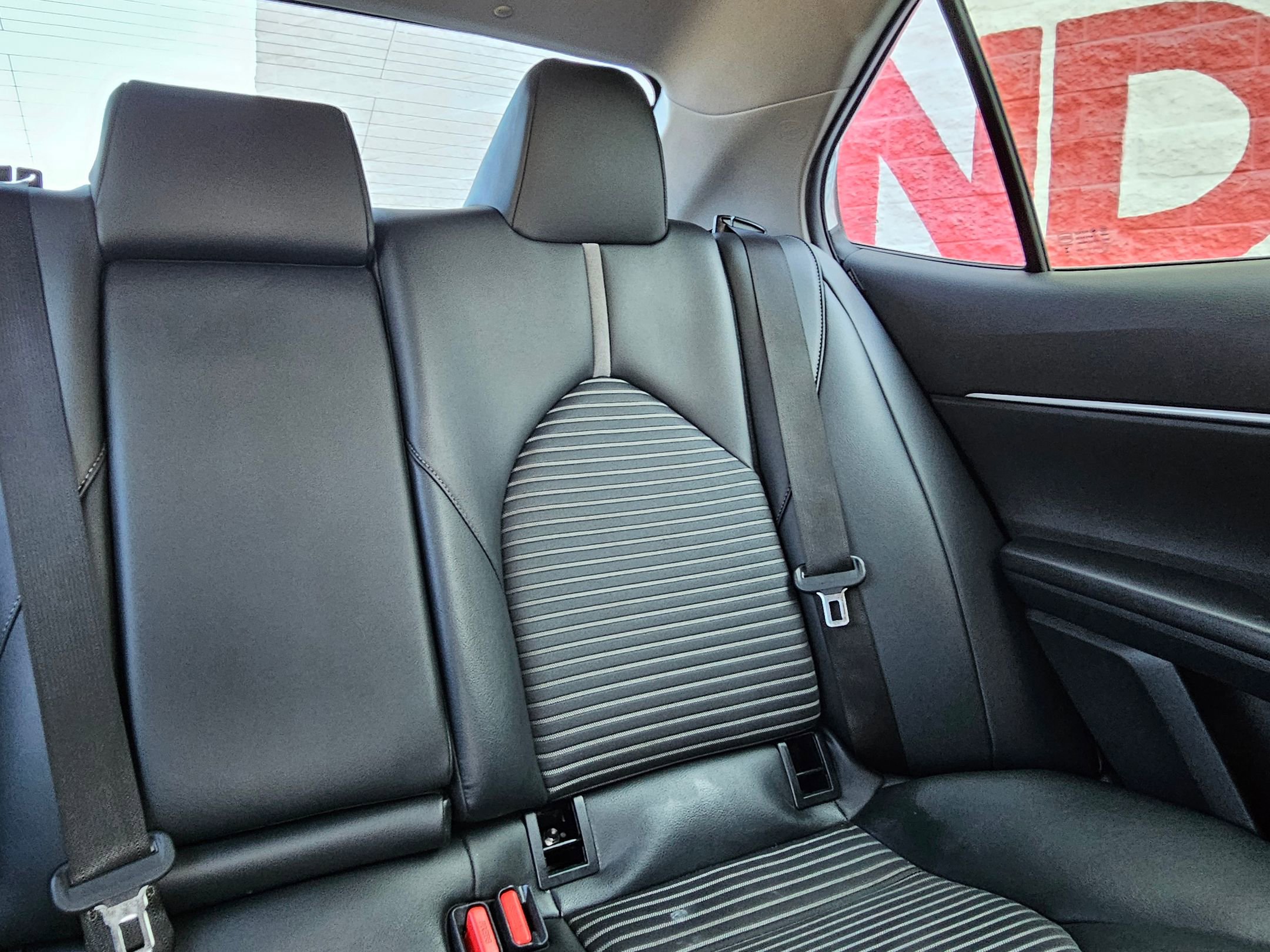 2023 Toyota Camry SE photo 22