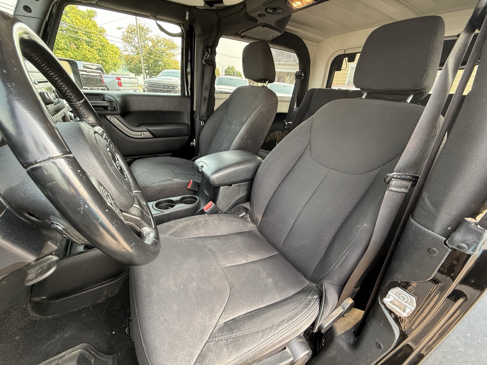 2018 Jeep Wrangler Willys Wheeler photo 15