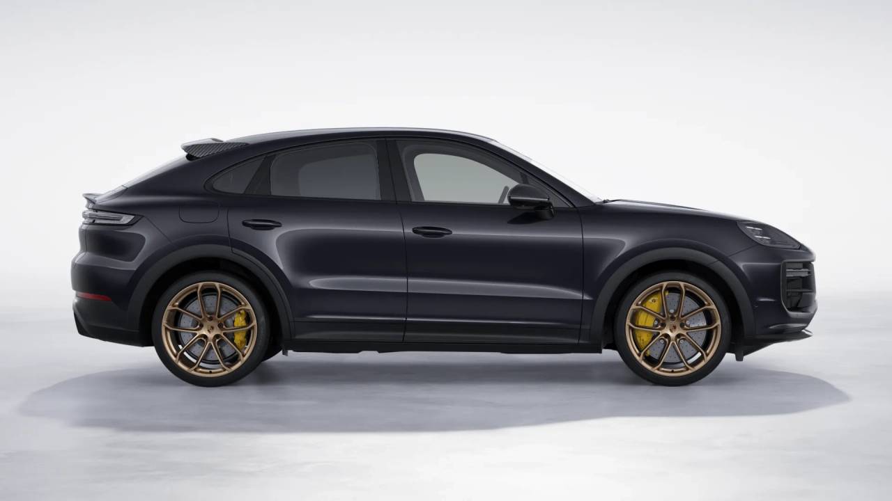 2026 Porsche Cayenne Turbo GT photo 7