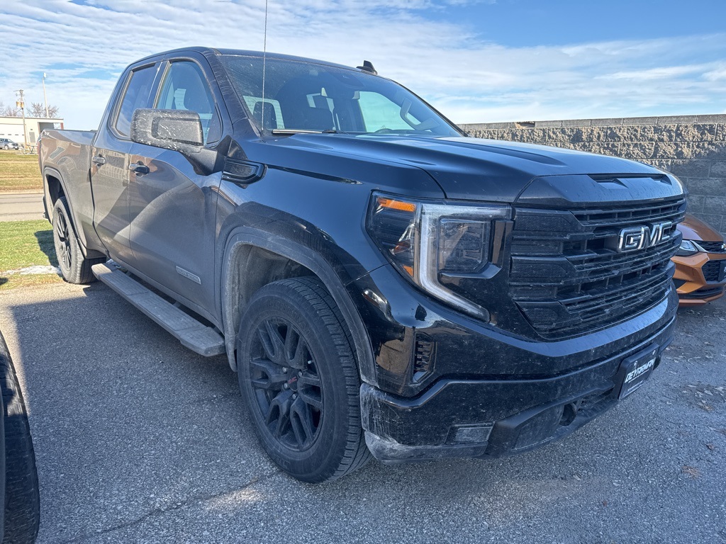 2022 GMC Sierra 1500 Elevation's photo