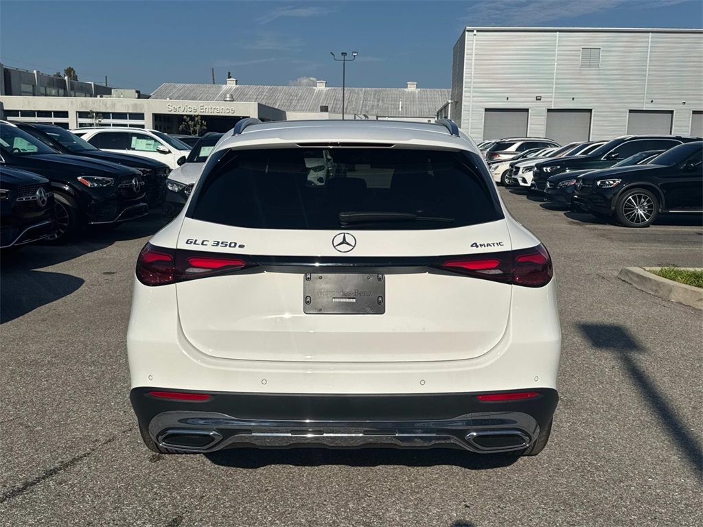 2026 Mercedes Benz GLC 350e 4MATIC photo 4