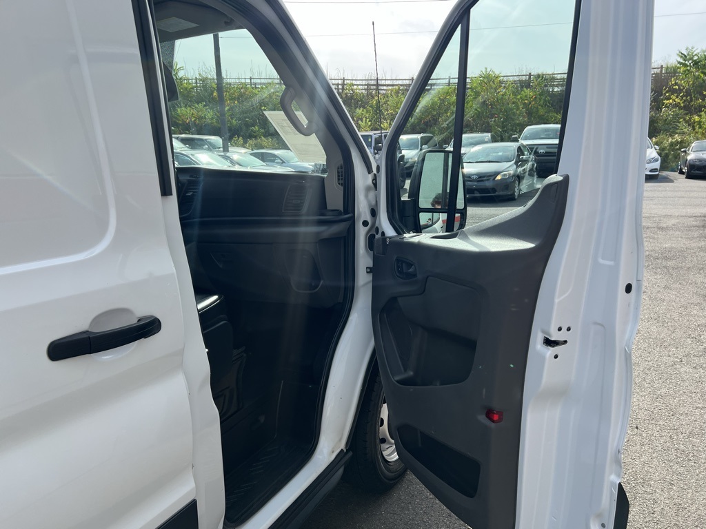 2020 Ford Transit photo 24