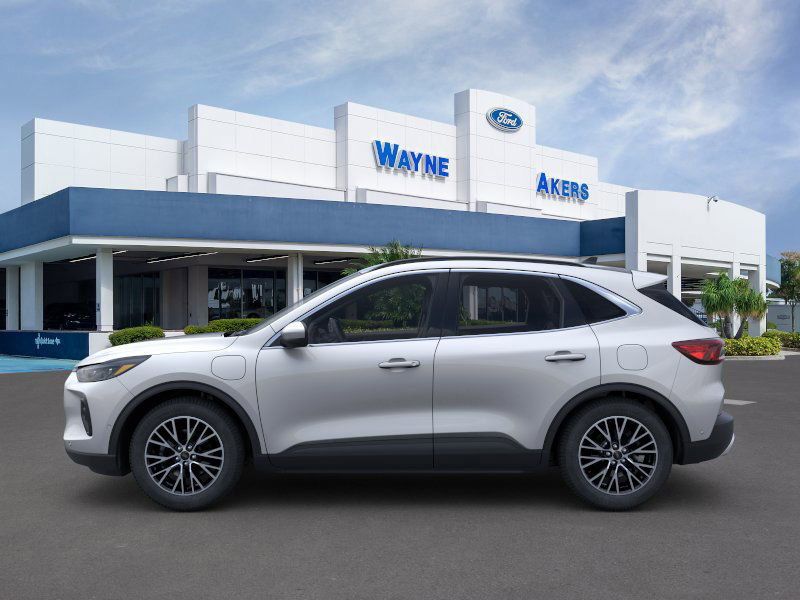 2024 Ford Escape Plug-In Hybrid Base photo 2