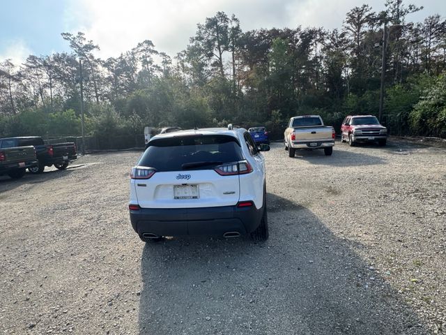 2022 Jeep Cherokee Latitude Lux photo 4