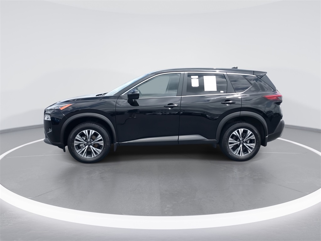 2023 Nissan Rogue SV photo 5