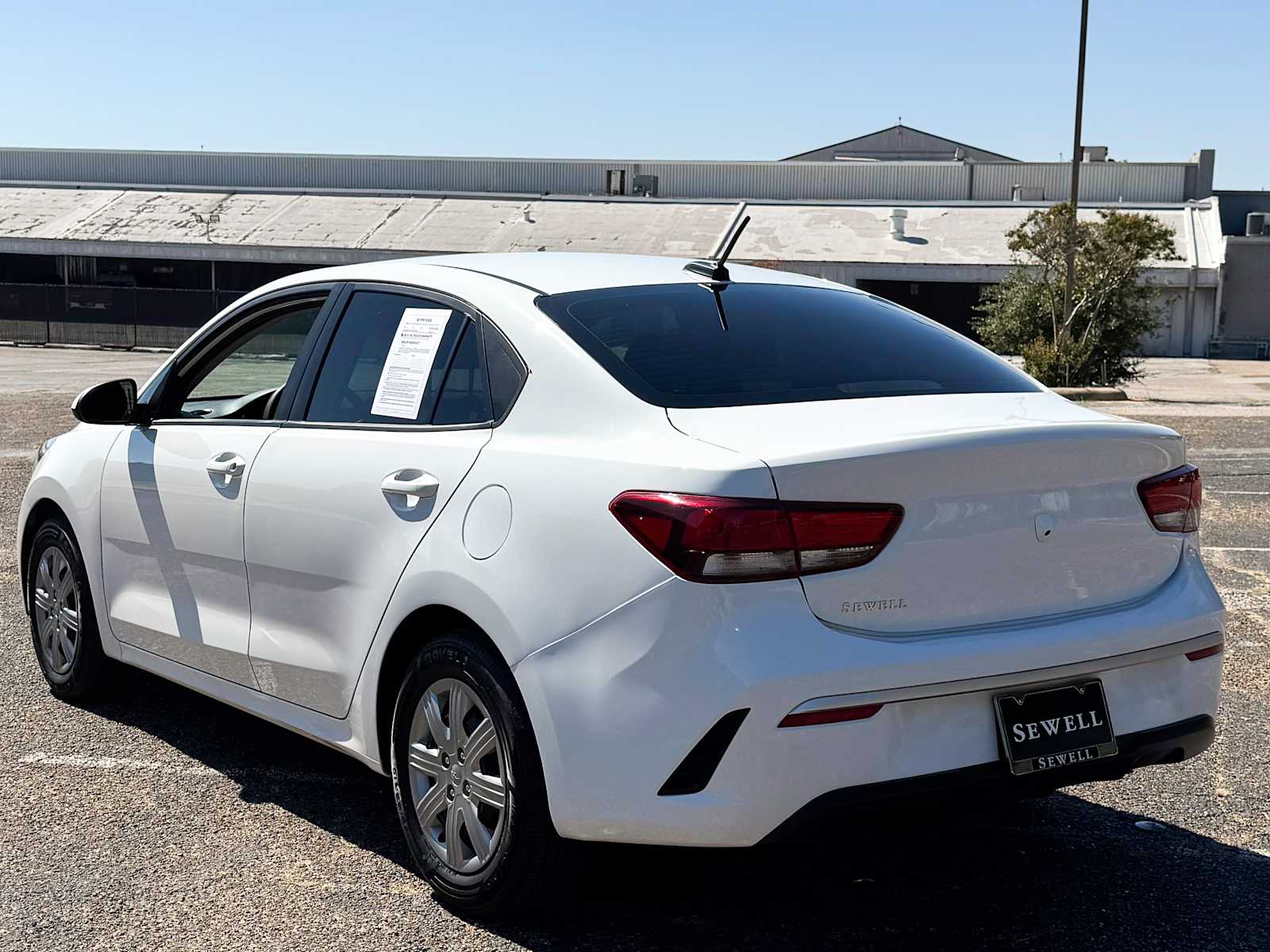 2023 Kia Rio LX S photo 3