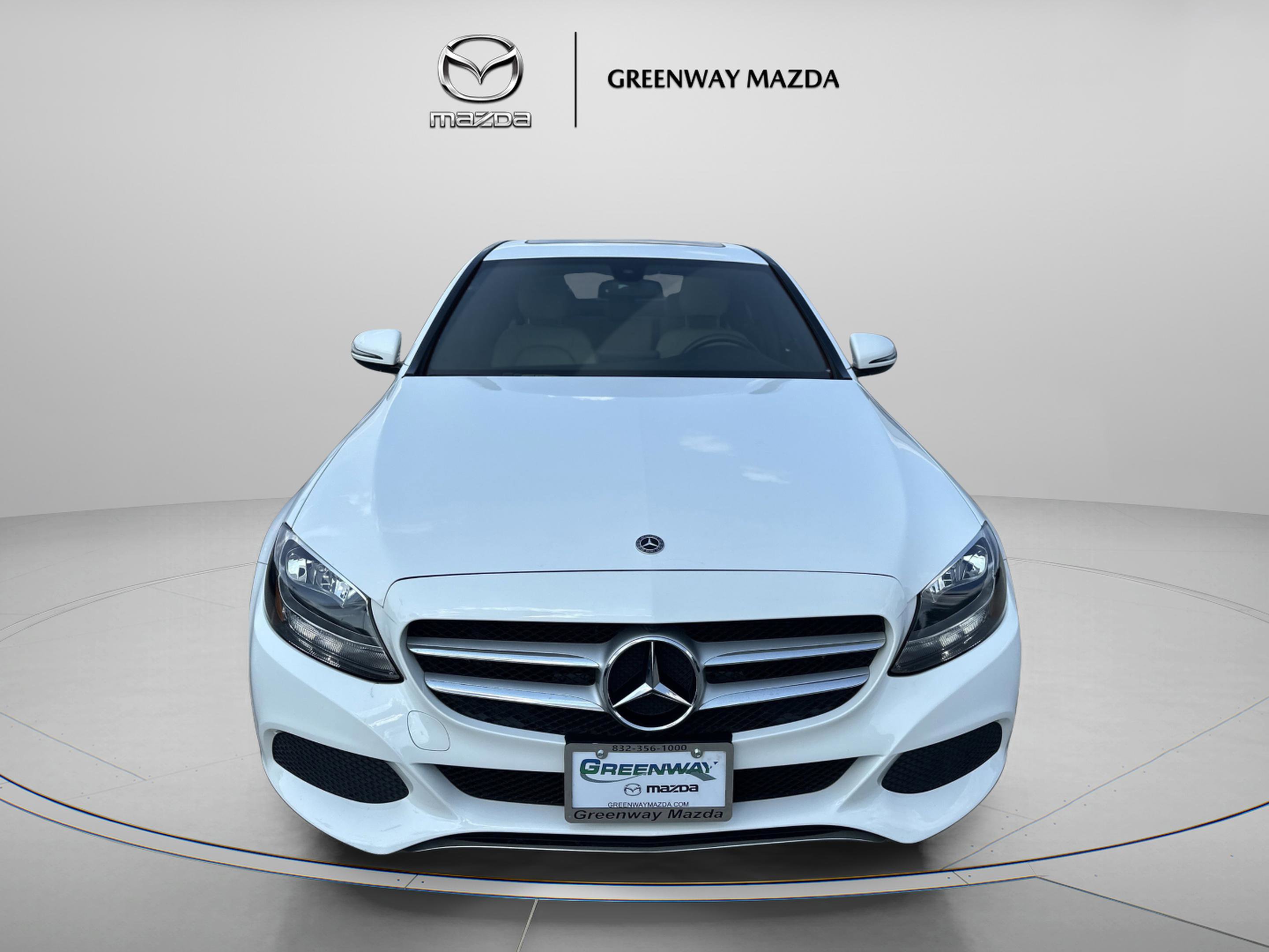 2018 Mercedes Benz C 300 photo 2