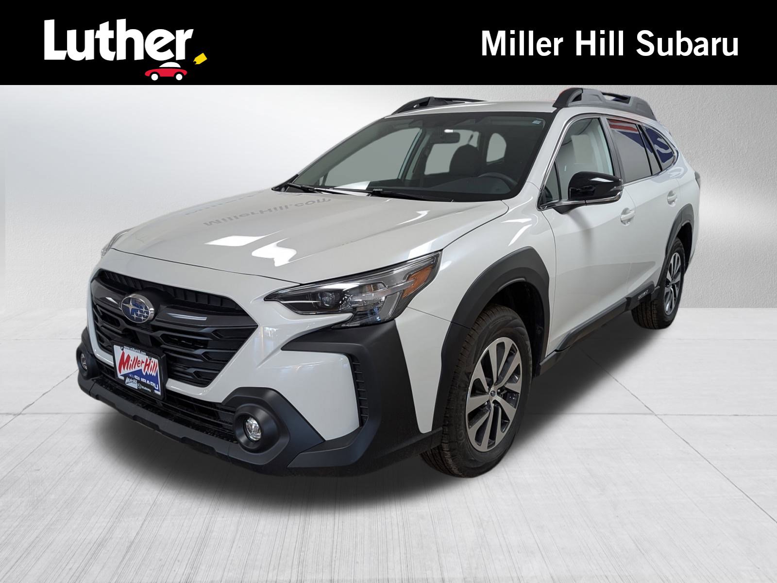 2025 Subaru Outback Premium's photo