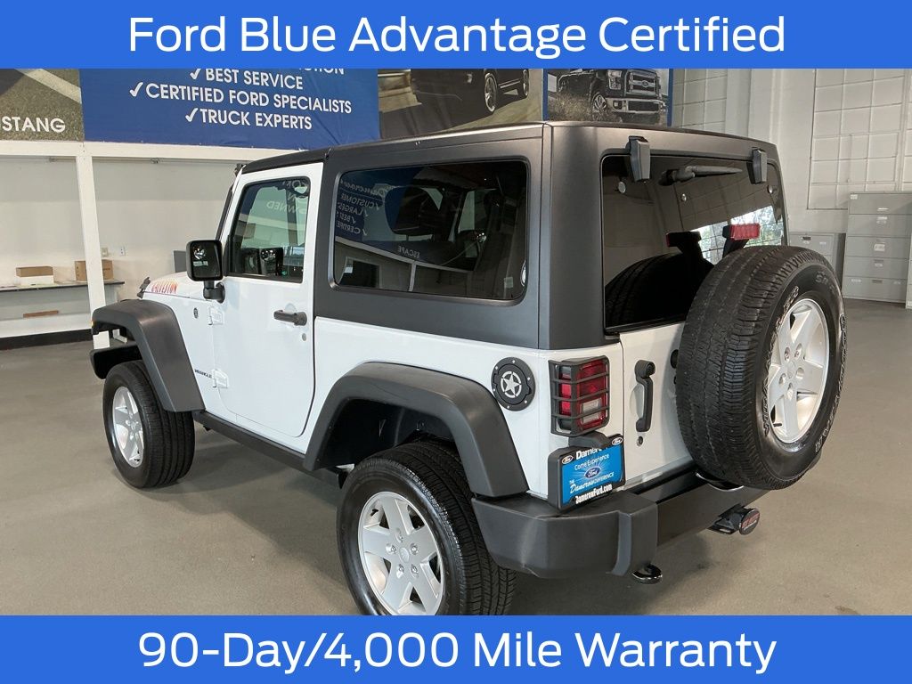2017 Jeep Wrangler Willys Wheeler photo 2
