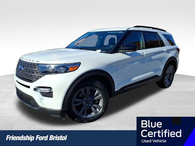 2023 Ford Explorer XLT's photo