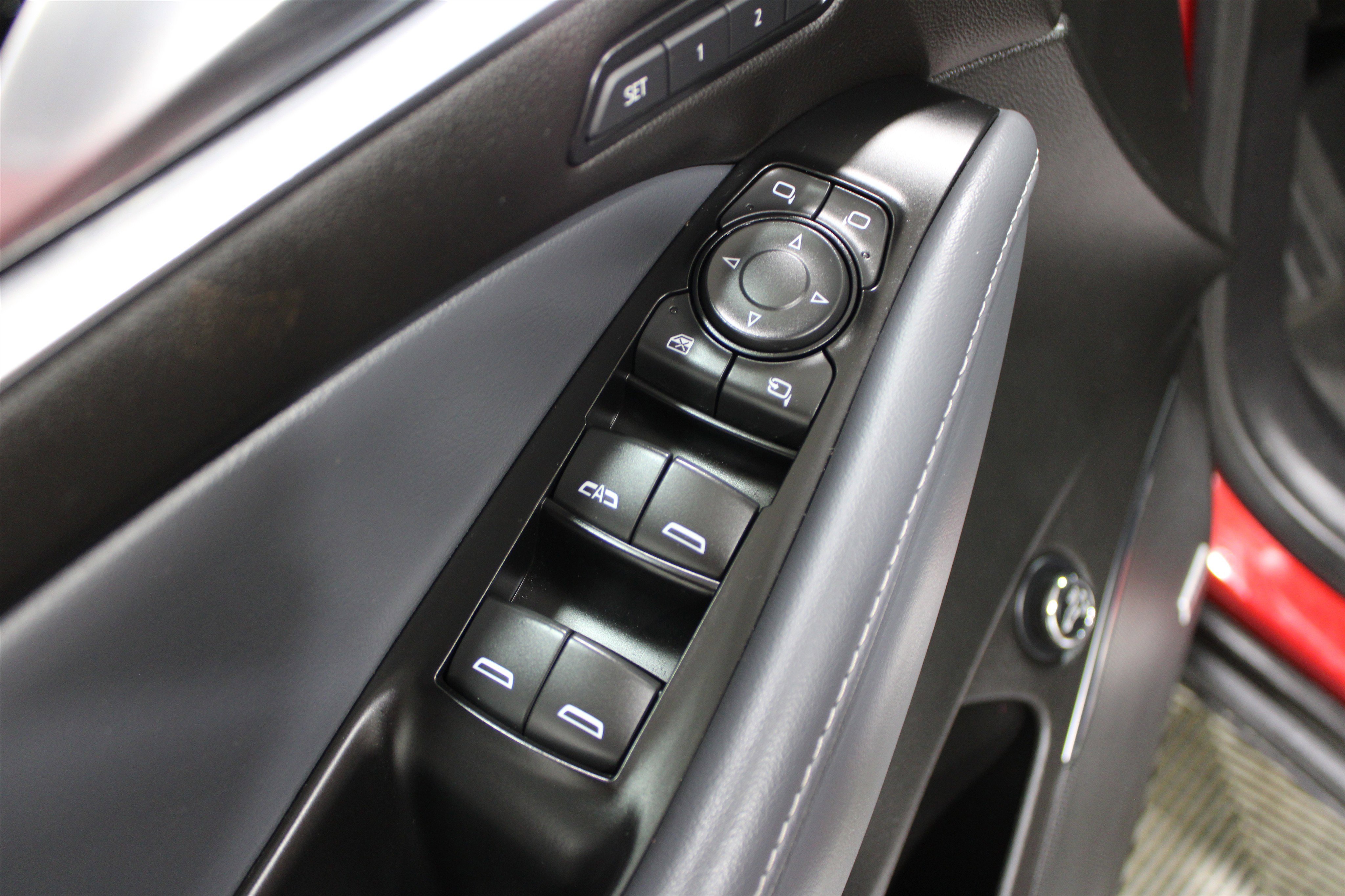 2024 Buick Enclave Premium photo 2