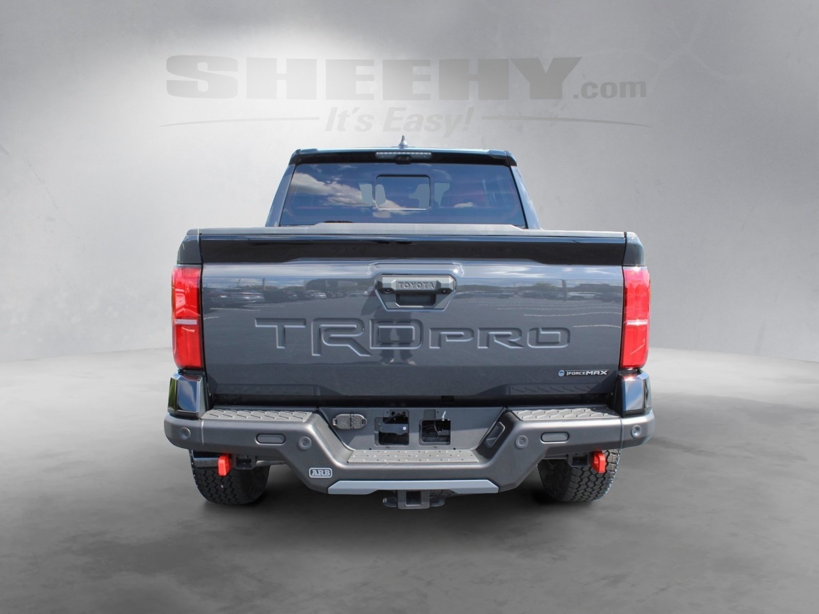 2025 Toyota Tacoma TRD Pro 4x4 photo 8