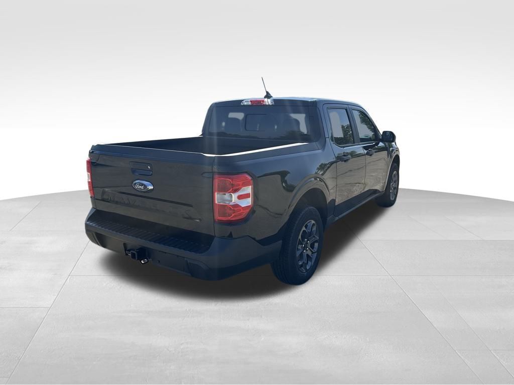 2023 Ford Maverick XLT photo 3