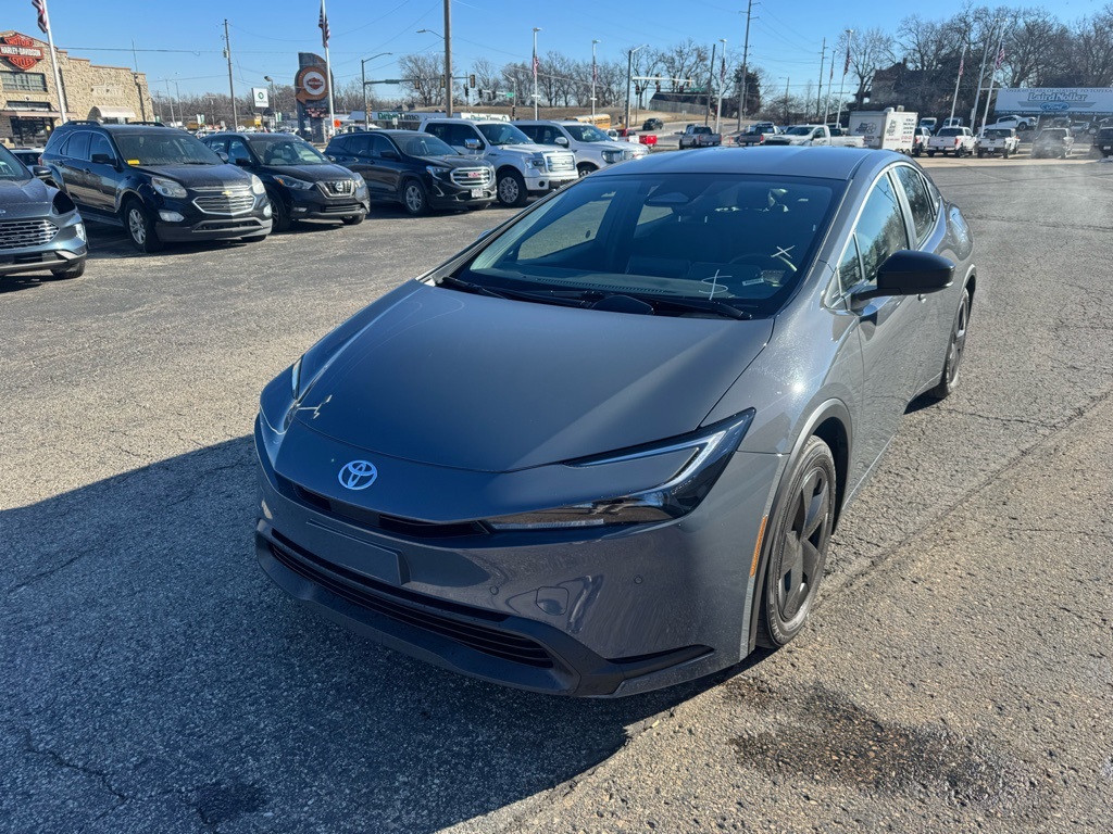 Certified 2025 Toyota Prius LE with VIN JTDACAAU1S3054010 for sale in Kansas City