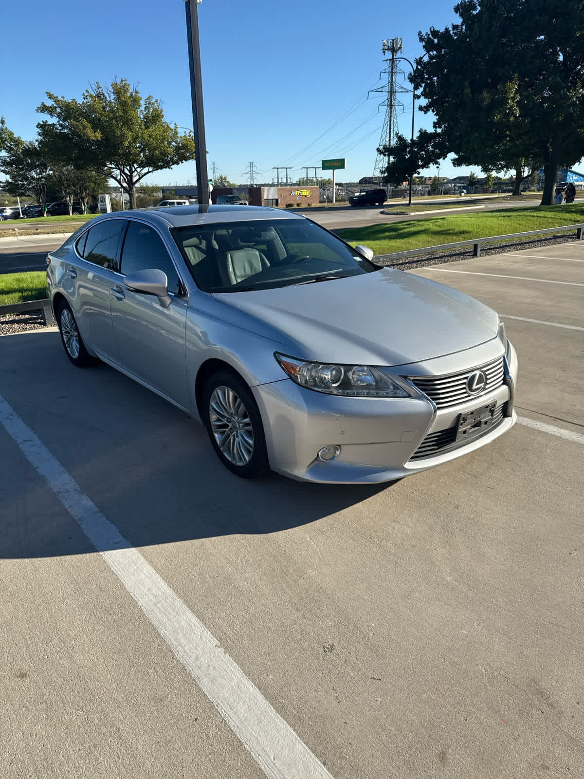 2013 Lexus ES 350 photo 3
