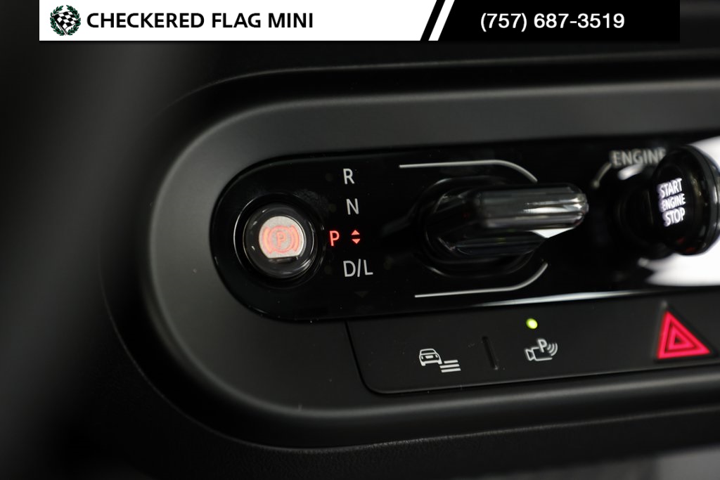 2025 Mini Cooper S Iconic photo 32