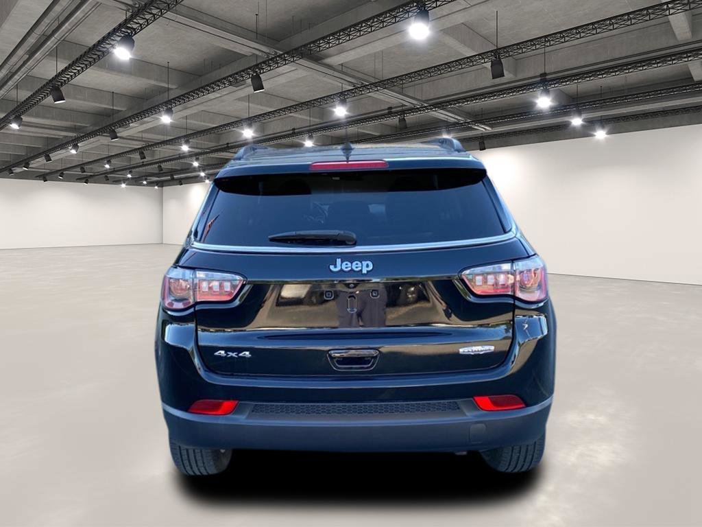 2018 Jeep Compass Latitude photo 6