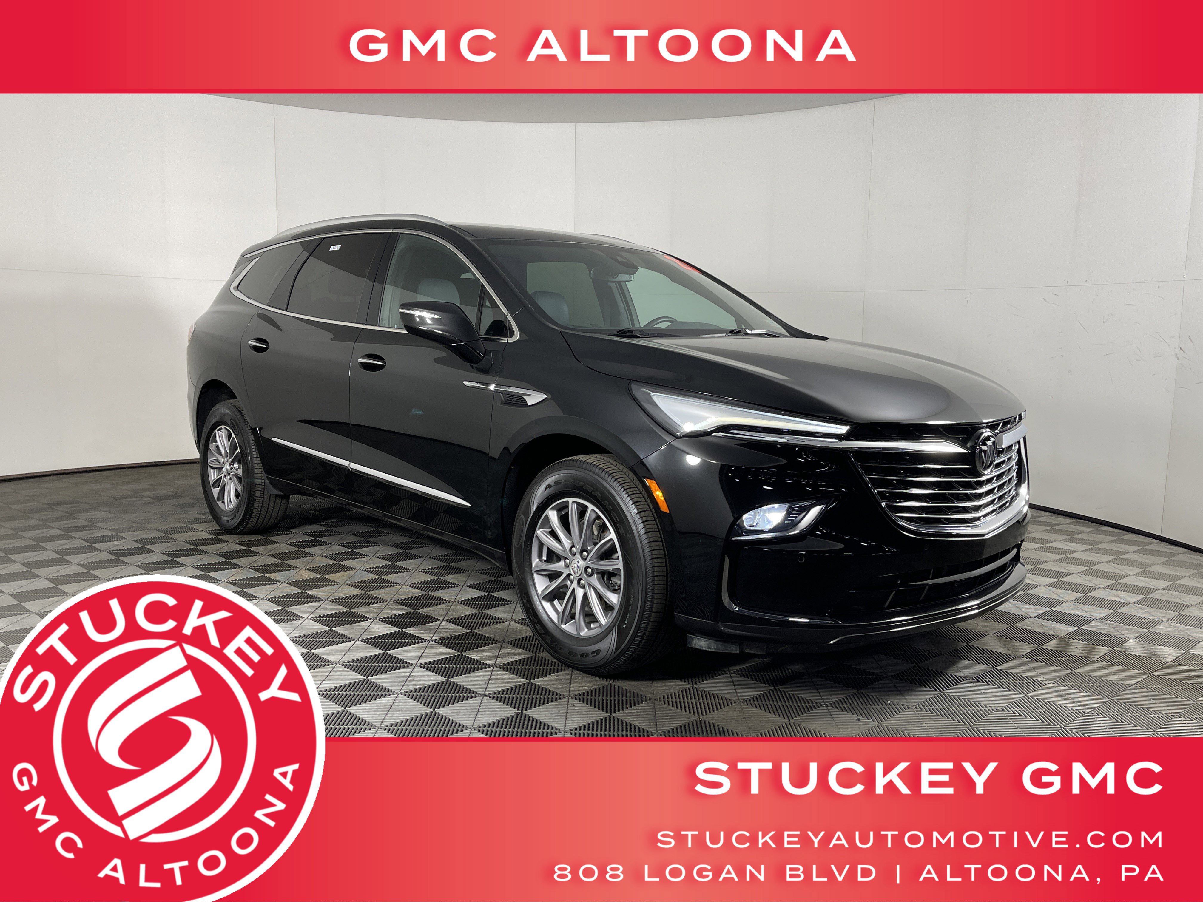 2023 Buick Enclave Essence's photo