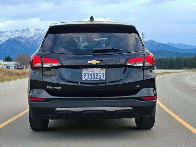 2022 Chevrolet Equinox LT photo 2
