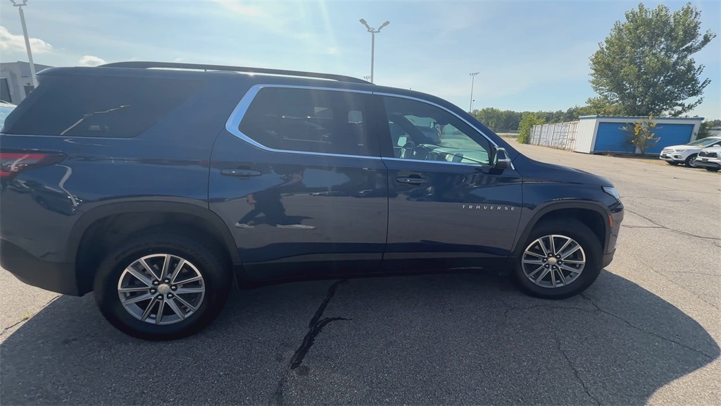 2023 Chevrolet Traverse photo 8