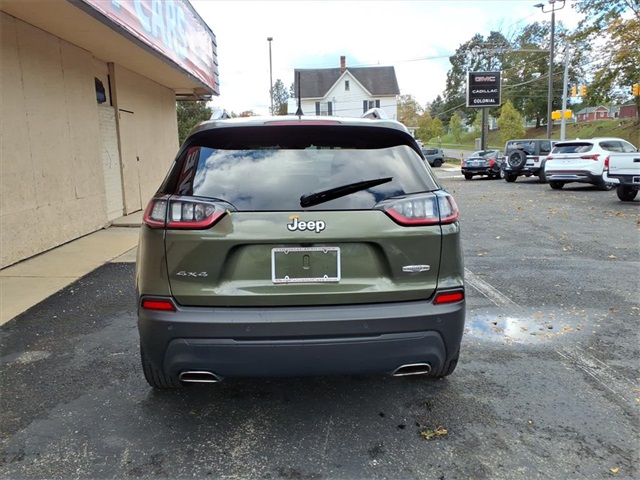 2021 Jeep Cherokee Latitude Lux photo 4