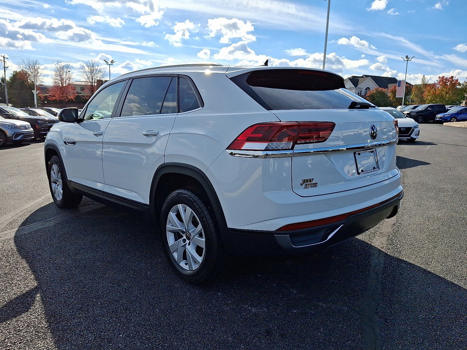 2020 Volkswagen Atlas Cross Sport photo 4