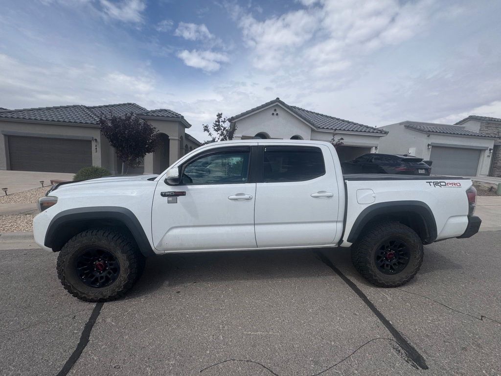 2019 Toyota Tacoma TRD Pro V6 Double Cab photo 4