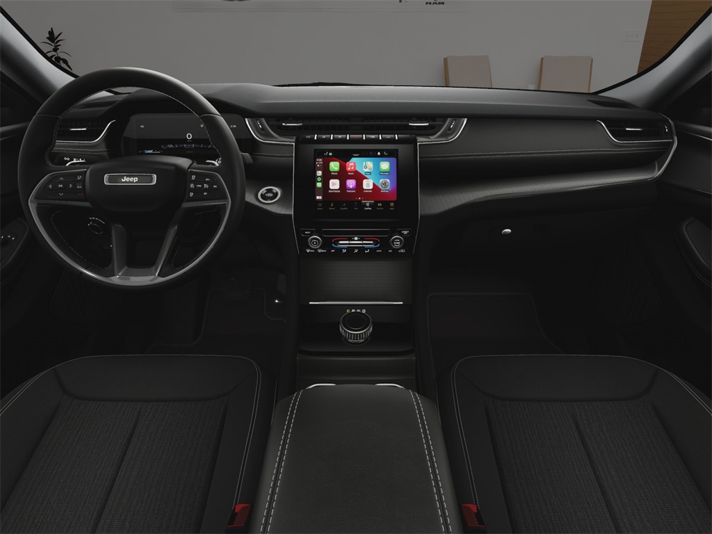 2025 Jeep Grand Cherokee Laredo X photo 17