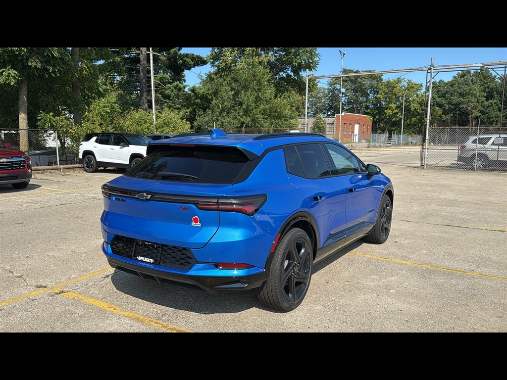 2025 Chevrolet Equinox EV 3RS photo 4