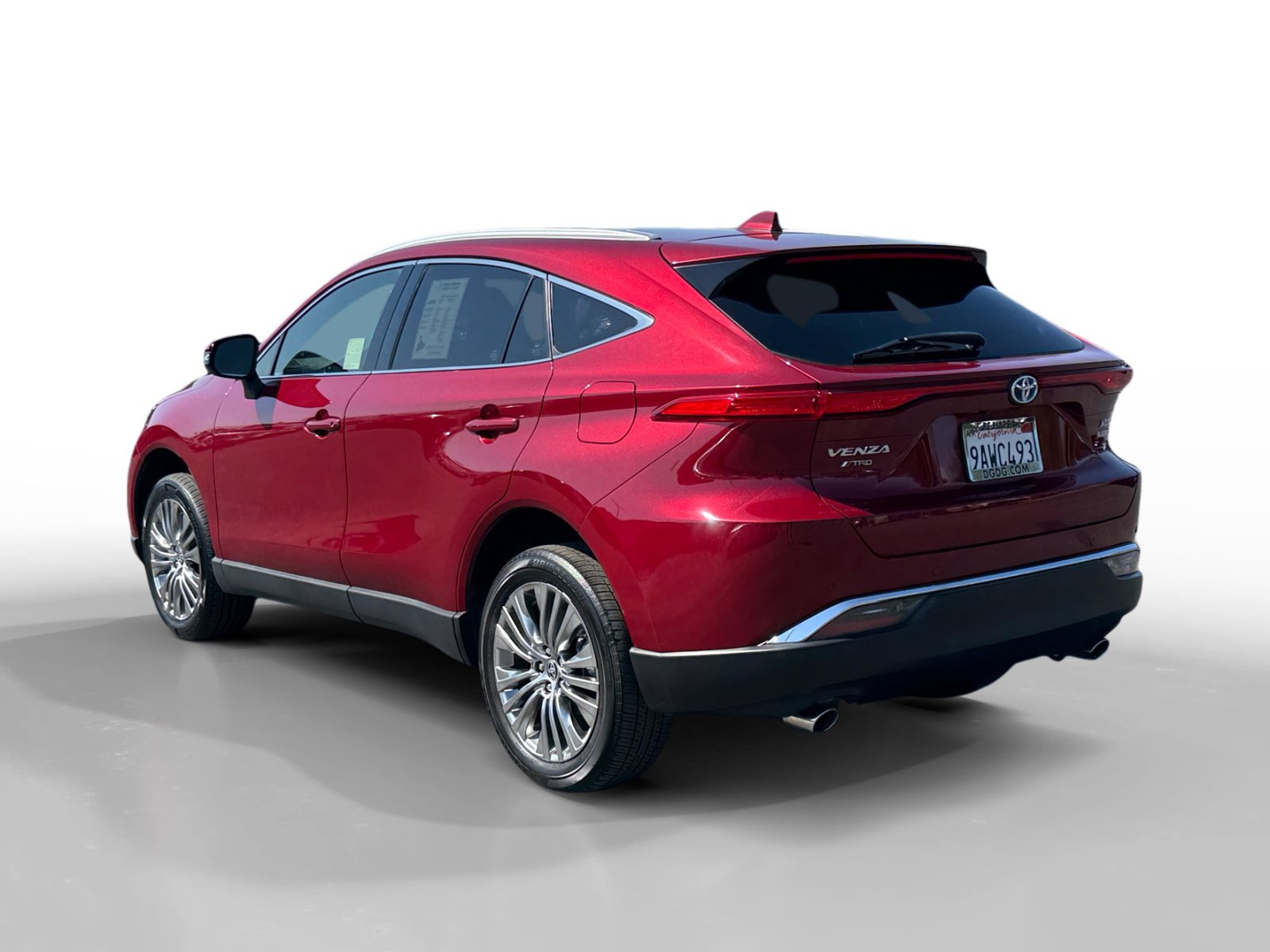 2022 Toyota Venza XLE photo 3
