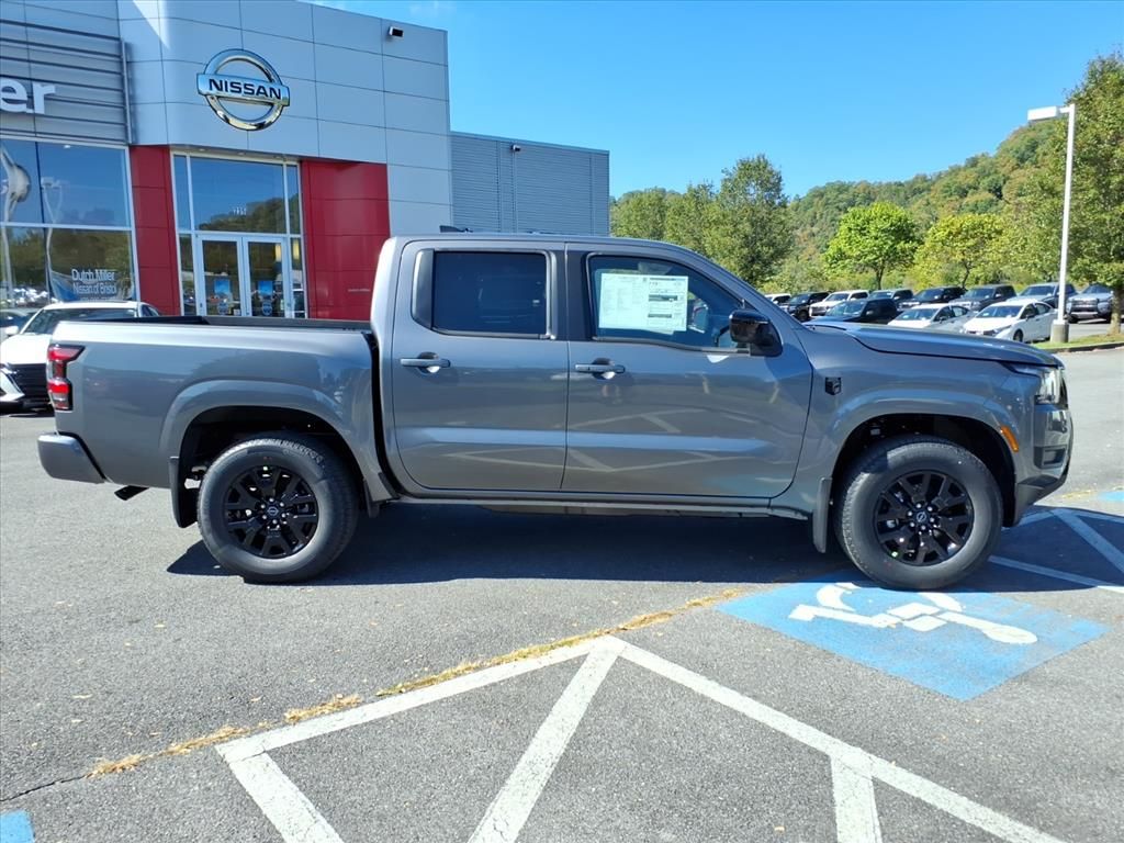 2026 Nissan Frontier SV photo 2