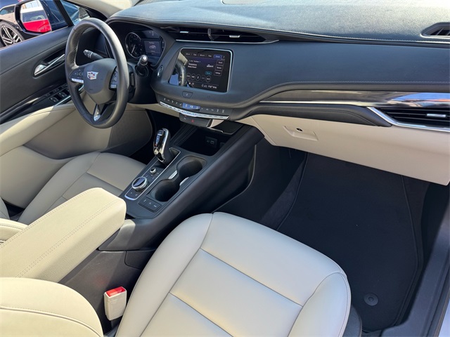 2020 Cadillac XT4 Luxury photo 15