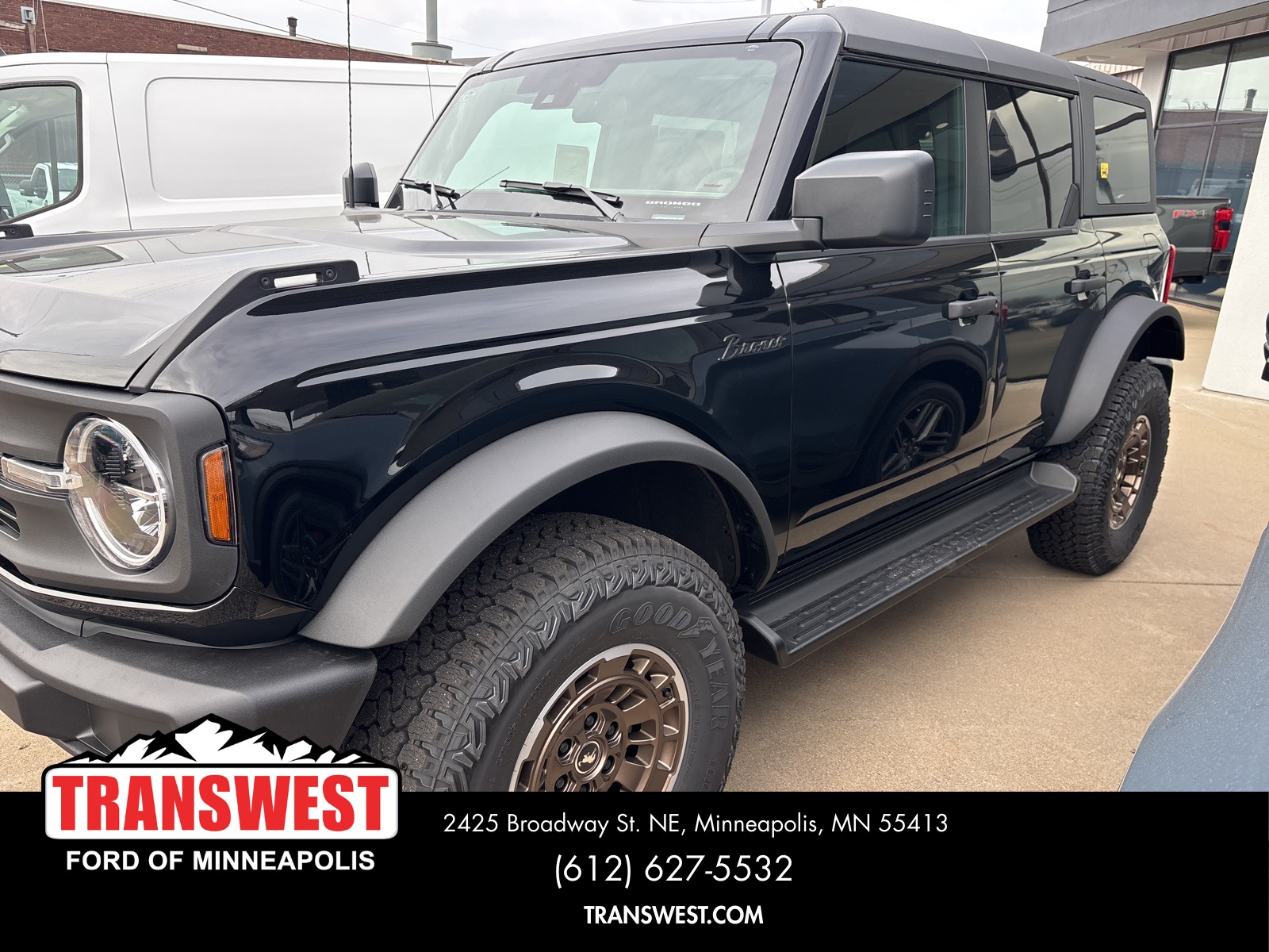 2025 Ford Bronco 4-Door Big Bend's photo
