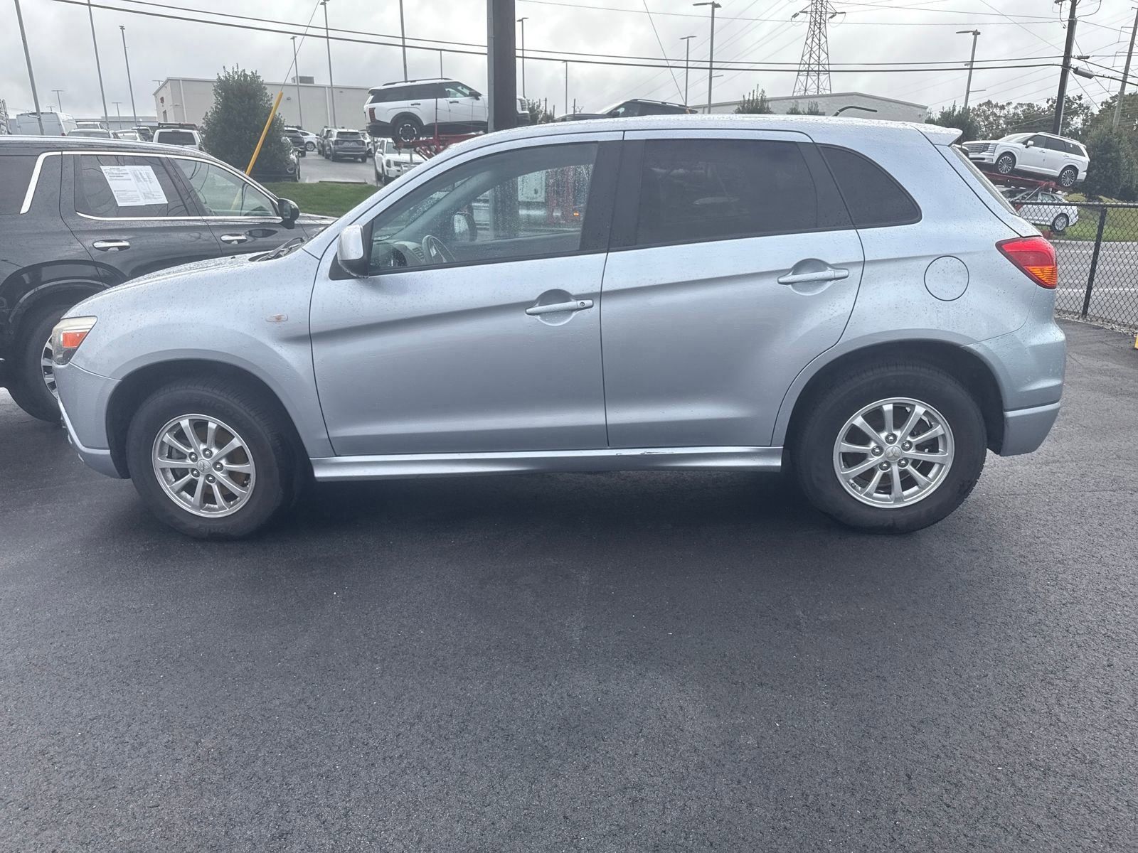 2012 Mitsubishi Outlander Sport ES photo 7