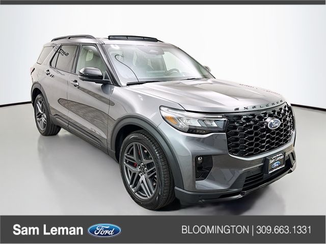 2025 Ford Explorer ST's photo