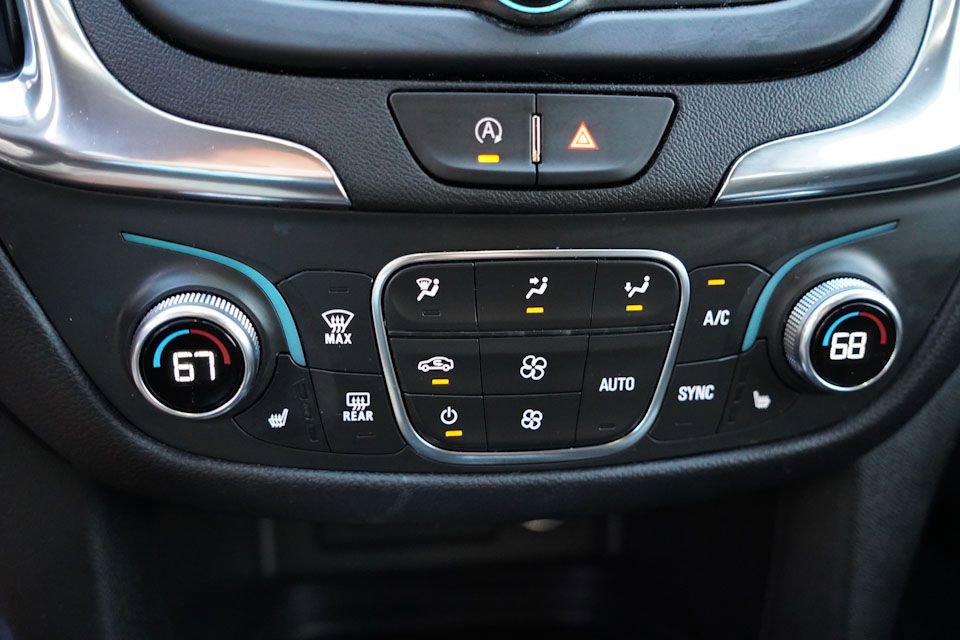 2023 Chevrolet Equinox LT photo 26