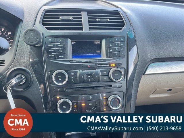 2016 Ford Explorer Base photo 19